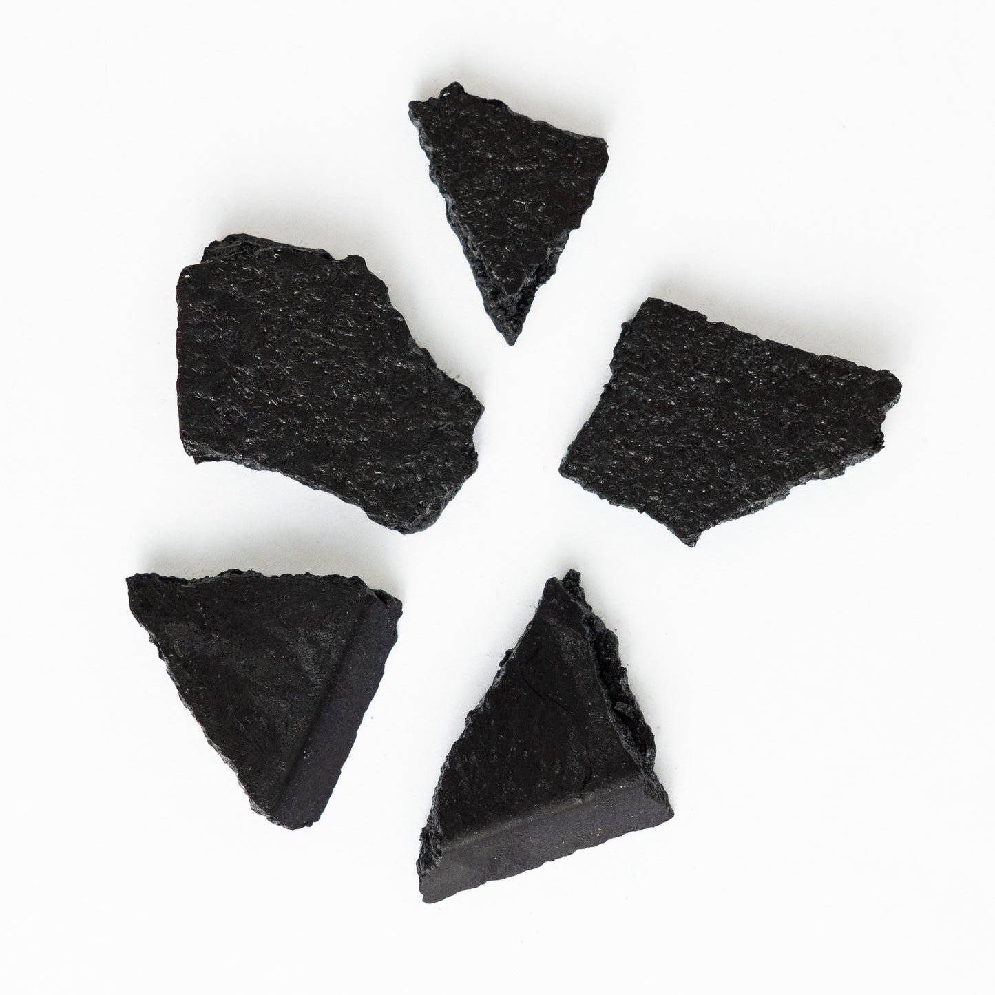 Charcoal Black Dye Flakes