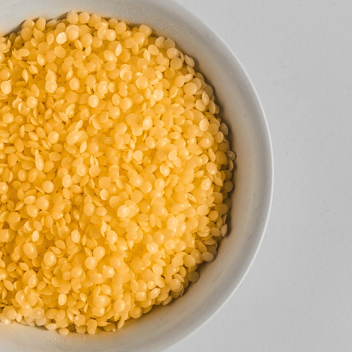 All-Natural Yellow Beeswax (Pellets) – Cosmetic Grade